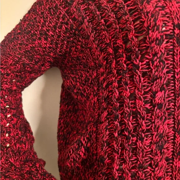 Red and Black Knit Sweater - Picture 3 of 4